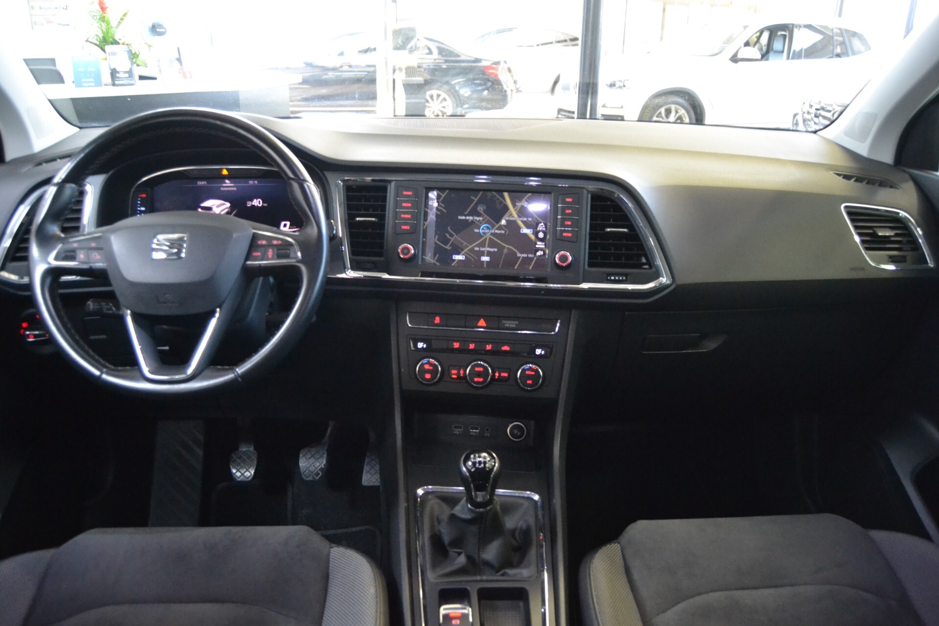 Seat Ateca 1.0 TSI STYLE Xenon/Navi/UniPro/CRUISE 