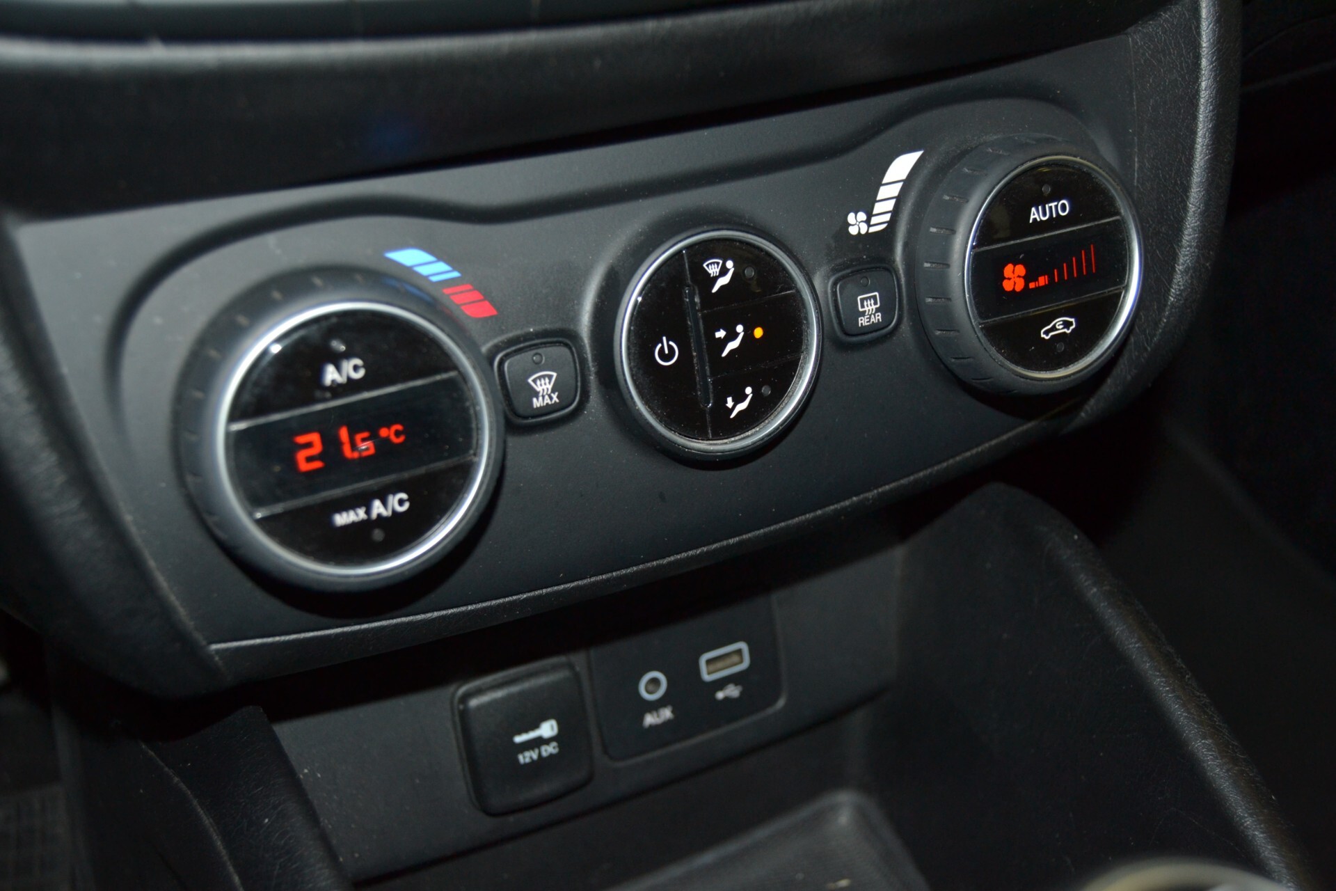 Fiat Tipo 1.6 MJT 120CV Lounge UniPro/Cruise/KMDOC