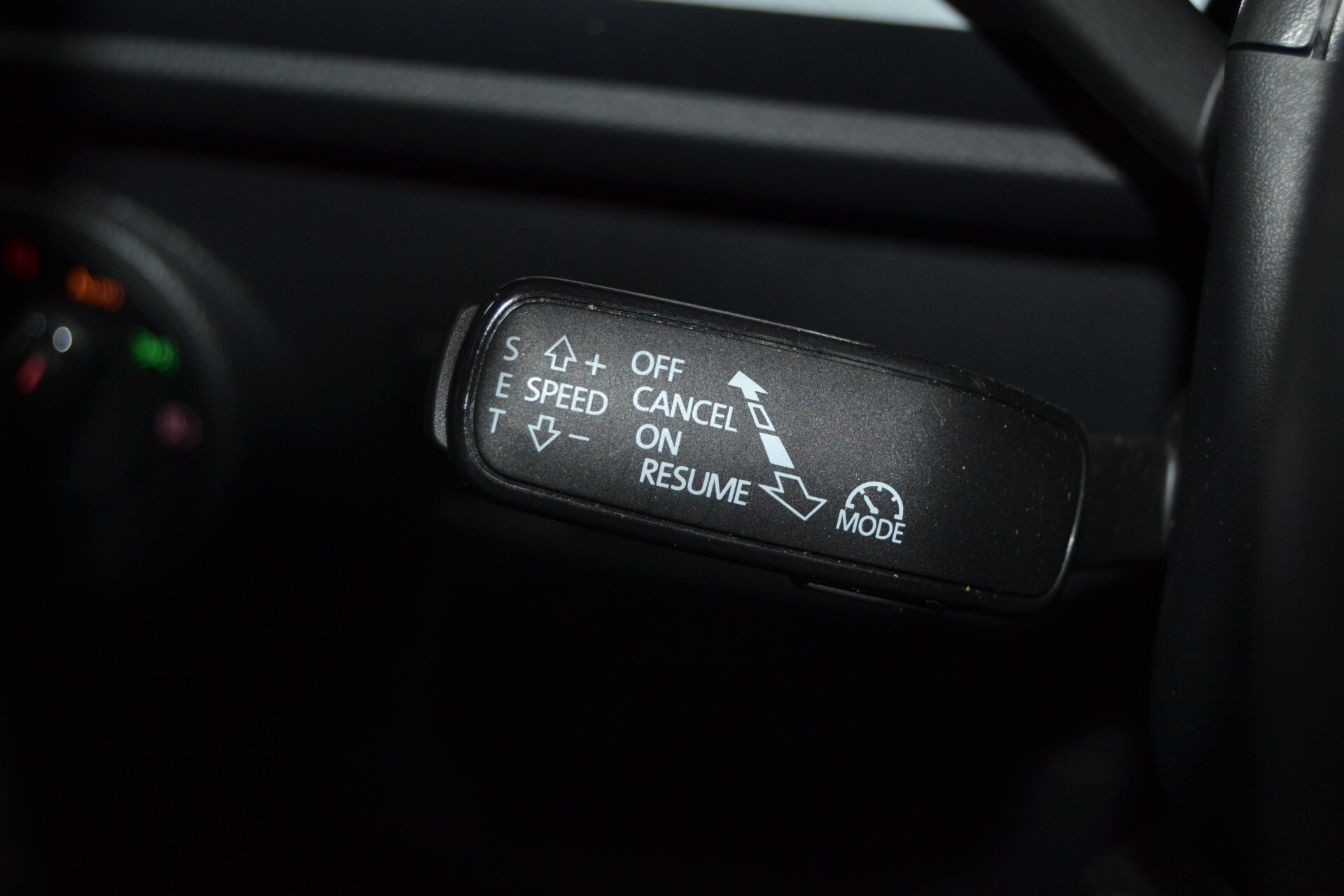 Seat Ateca 1.0 TSI STYLE Xenon/Navi/UniPro/CRUISE 