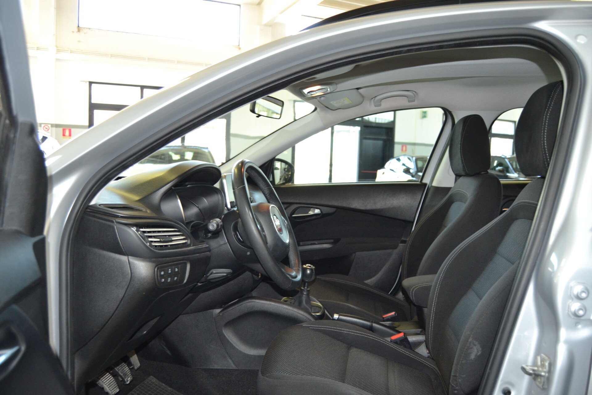 Fiat Tipo 1.6 MJT 120CV Lounge UniPro/Cruise/KMDOC