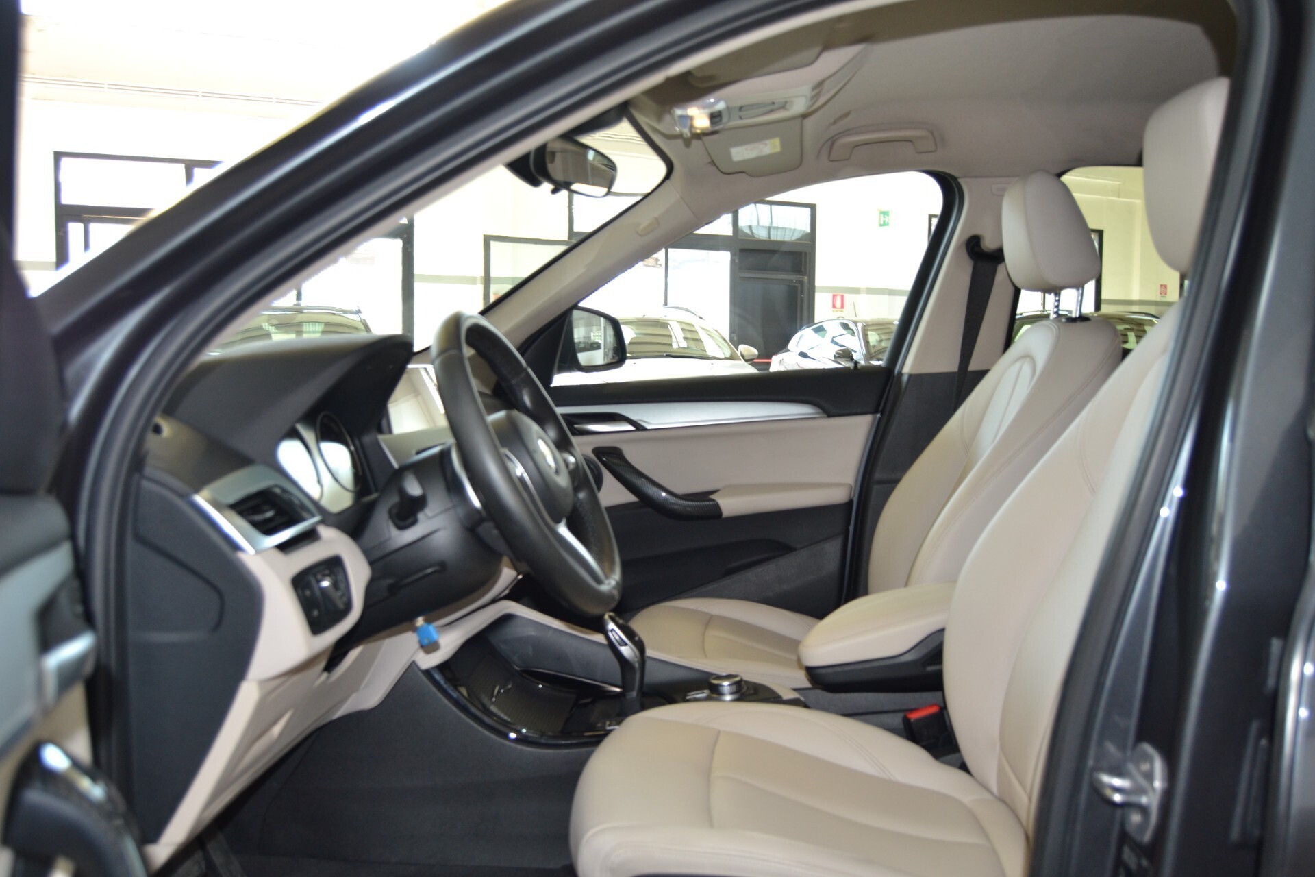 Bmw X1 sDrive18d xLine