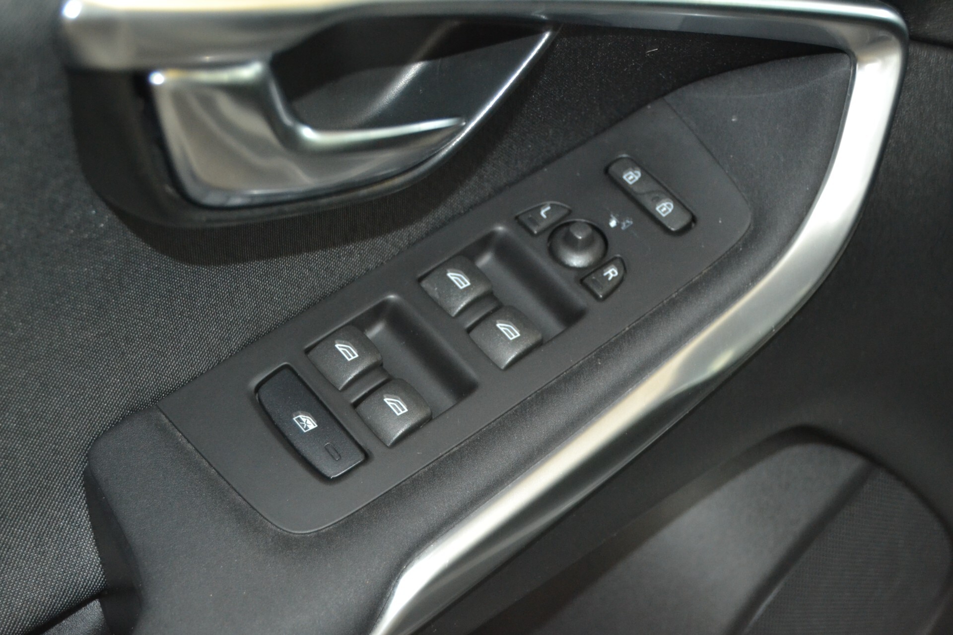 Volvo V40 Cross Country D2 1.6 Powershift Momentum