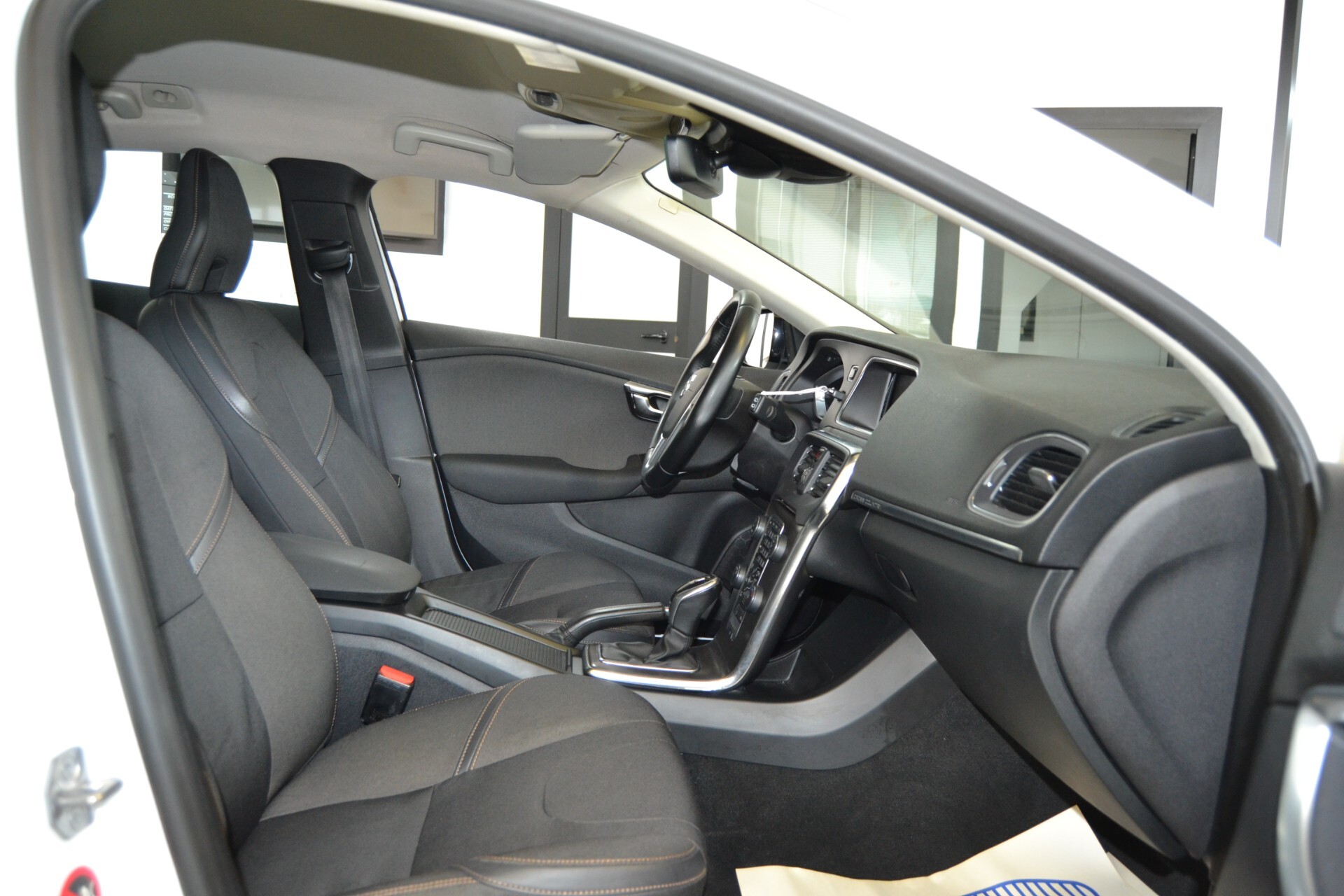 Volvo V40 Cross Country D2 1.6 Powershift Momentum