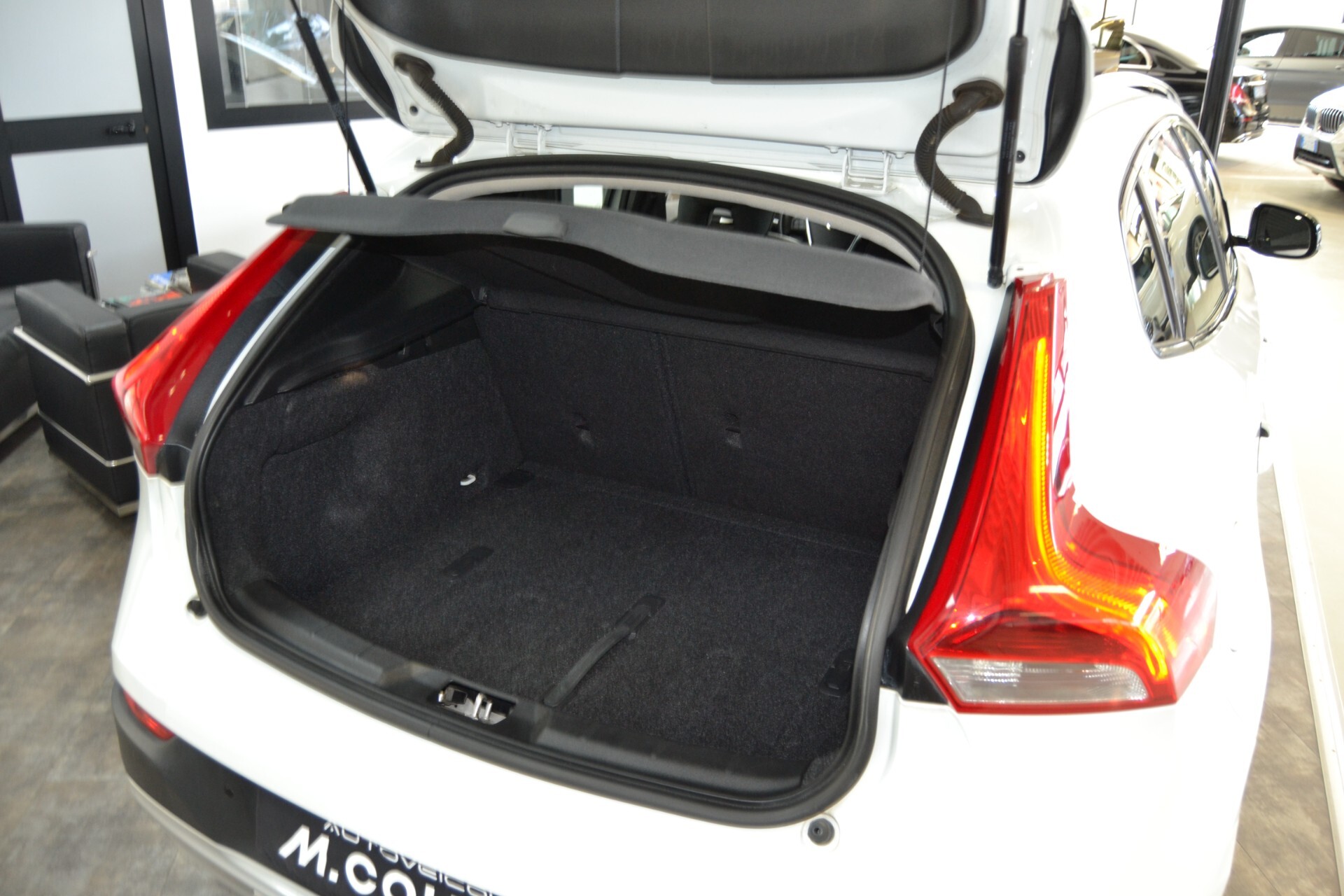 Volvo V40 Cross Country D2 1.6 Powershift Momentum