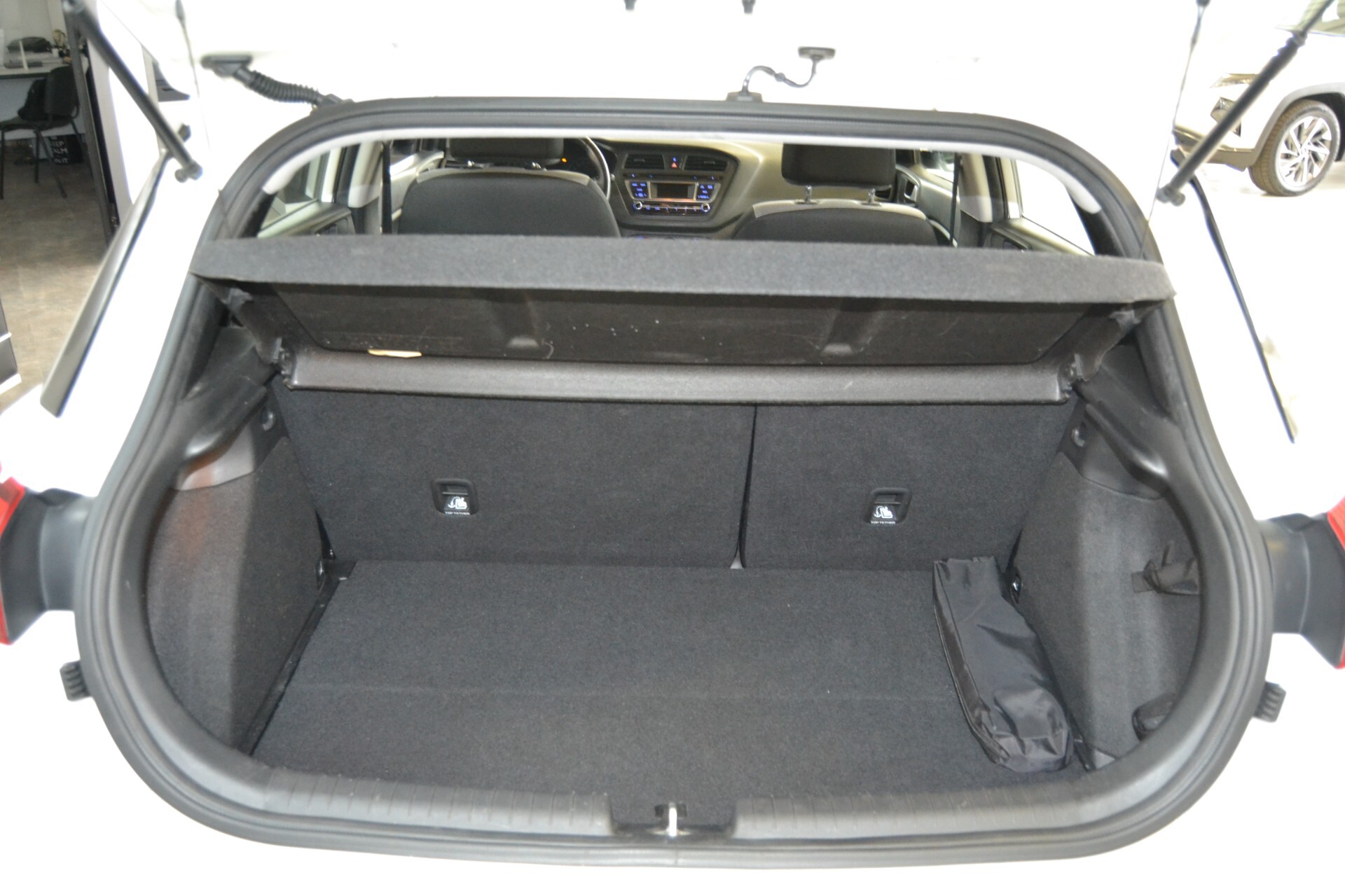 Hyundai i20 1.1 CRDi 6Marce/Euro6/25KM/L