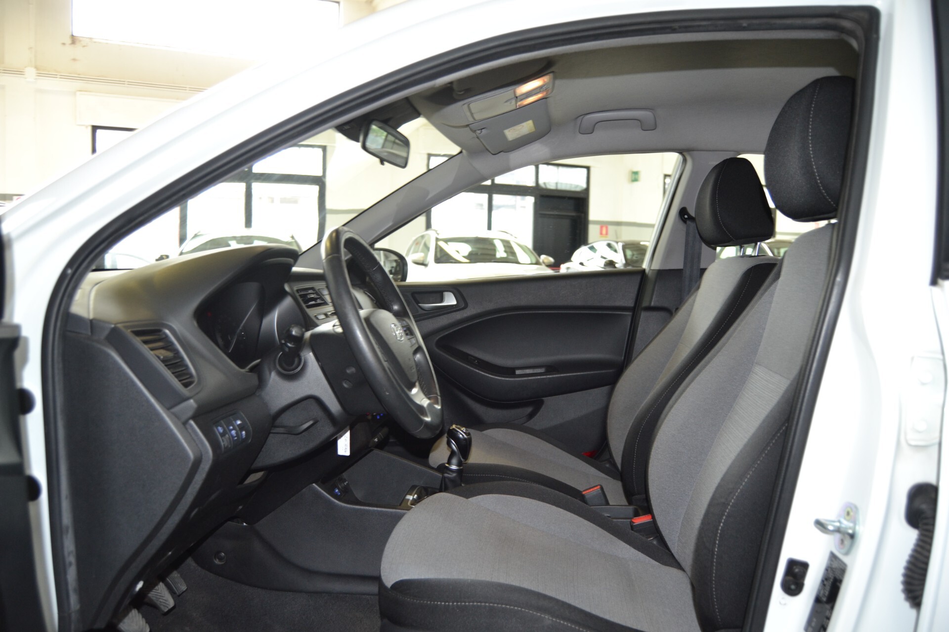 Hyundai i20 1.1 CRDi 6Marce/Euro6/25KM/L