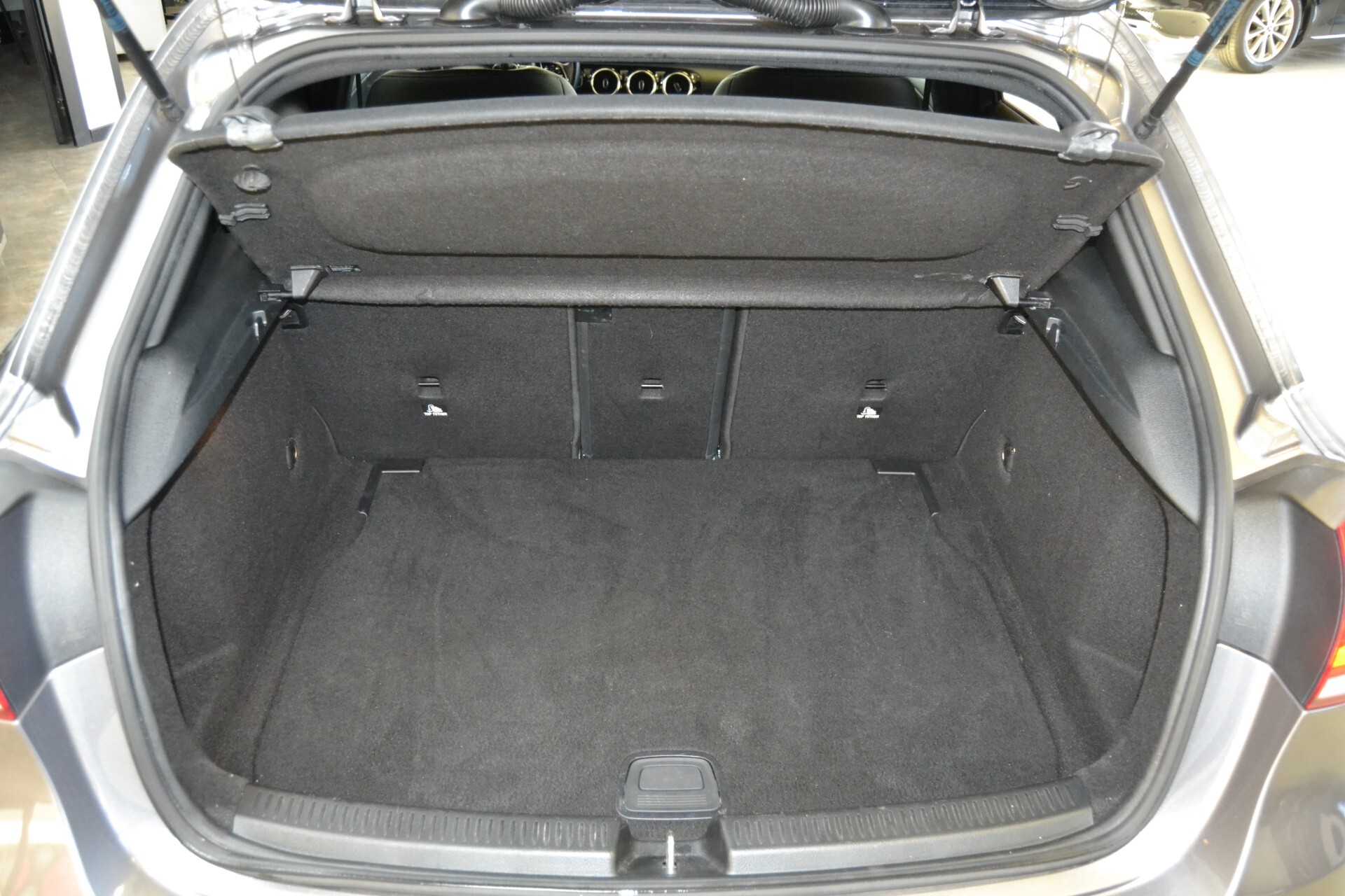 Mercedes-benz A 180D Sport Navi/Xenon/Pelle/Auto