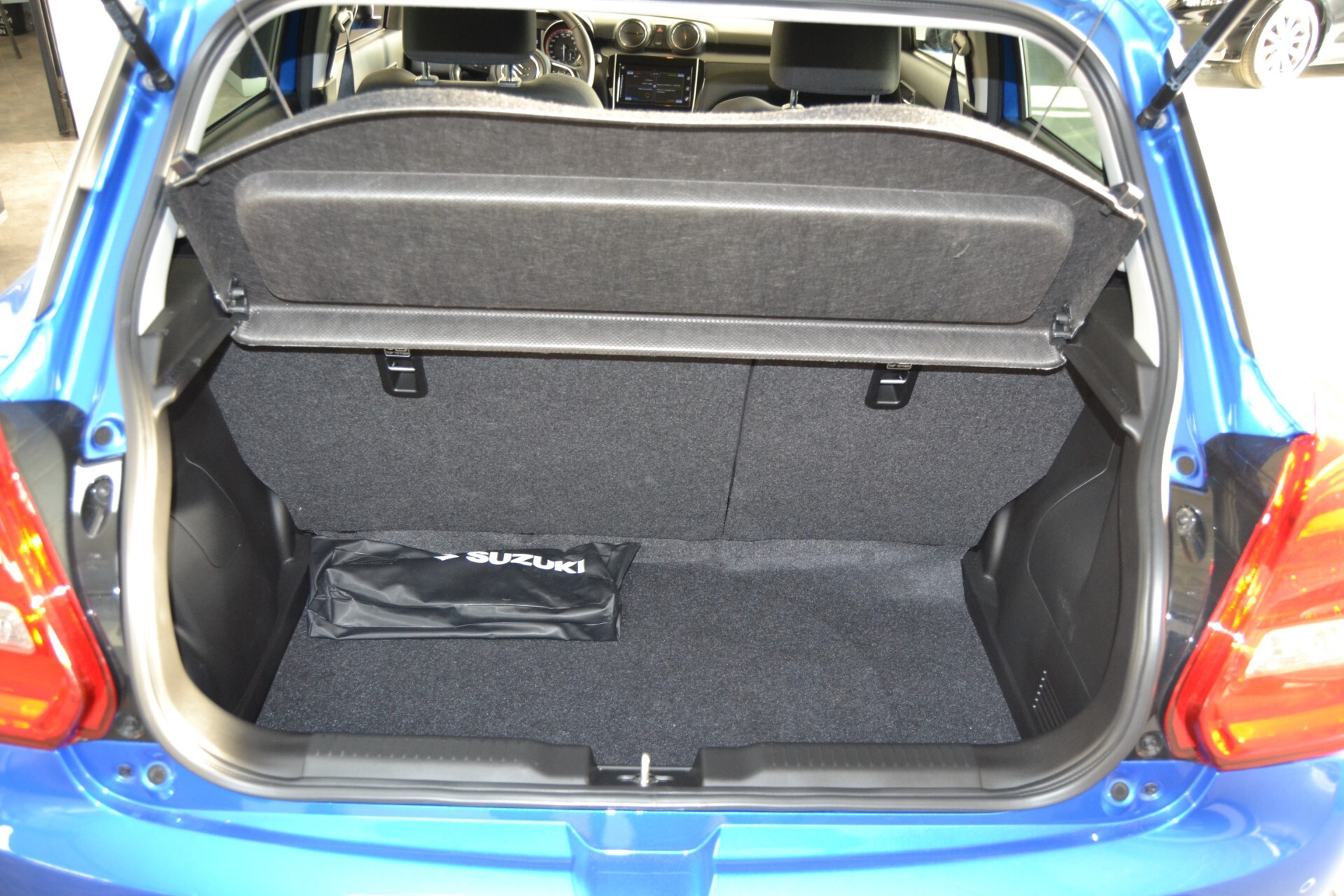 Suzuki Swift 1.2 Hybrid CVT Top 5.000KM/PARI AL NUOVO